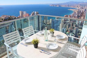 Benidorm High rise apartments - Sea Views - Torre Lugano